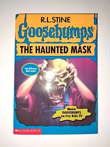 TRUE 1st Print w/MASK RARE Goosebumps #11 The Haunted Mask R. L. Stine EXCELLENT - Picture 1 of 11