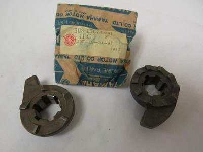  Rueda de trinquete Yamaha 308-15671-00 NOS DT1 DT2 YZ250A B YZ360A B ¡OBTIENES 2! Foto 1 de 2