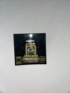 Green Bay Packers Quarterback Pin Hat Lapel Pin NFL Football Peter David - Picture 1 of 6