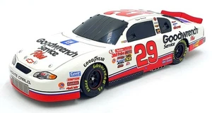 Action Maßstab 1:24 101839 - 2001 Chevrolet Monte Carlo GM Goodwrench #29  - Bild 1 von 5
