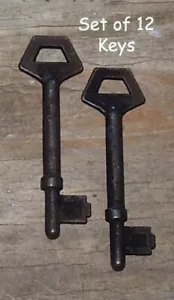 12 llaves primitivas de metal ennegrecido de 2-1/2" - ideales para manualidades - Imagen 1 de 2