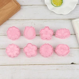 8 Pcs/set Cookie Cutters Plastic 3D Flower Shape Cartoon Pressable Biscuit M-YR - Picture 1 of 12