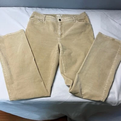 Pantalones de Pana St. John's Bay Elastizados Corte Bota Informal Tostado Talla 12UT Ultra Alto Foto 1 de 4