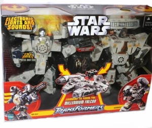 Star Wars Transformers MILLENNIUM FALCON New w Han & Chewbacca Factory Sealed 06 - Picture 1 of 1