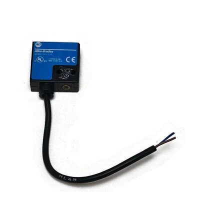 Allen Bradley Photo Switch Type 42SMR-7602-06 Thru Scan Receiver. - Image 1 of 4