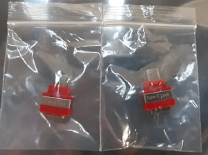 Pair of Genuine Smart Keeper USB Type C Port Lock CSK-CUL10 NEW *OUT OF BOX* - Afbeelding 1 van 2