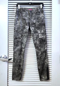 alice + olivia black acid wash cargo pants size 2 urban outfitters nordstrom - Picture 1 of 6