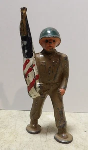 Vintage/Antik Barclay Manoil Bleispielzeug Soldat amerikanischer Fahnenträger - Bild 1 von 3