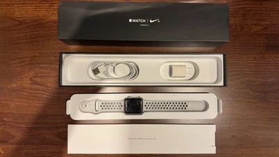 Apple Watch Series 3 42mm Silver Aluminum Case Nike Sports Band  With Box - Image 1 of 4