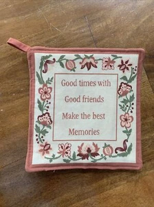 Alice's Cottage Cabin Potholder - Picture 1 of 4