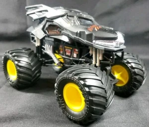 Monster Jam Batman Street Justice Batmobile Truck 1:24 DC Comics Joker HaHa Nice - Picture 1 of 5