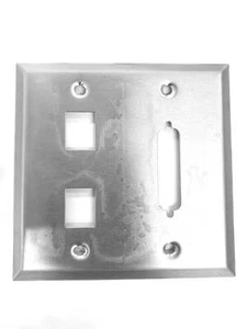WP-25MD Triple Hole Steel Wall Plate for DB25/DB44 & 2 Keystone Mount Connectors - Picture 1 of 1