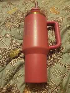 NUOVO Stanley Starbucks New Holiday 2024 Berry glitter rosa 40 once bicchiere estinguente - Foto 1 di 4