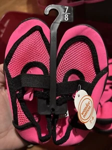 Wonder Nation Girls Size 7/8 Water Shoes - Picture 1 of 3