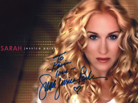 SARAH JESSICA PARKER Signed 10x8 Photo SEX IN THE CITY  COA Cover
