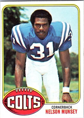 1976 Topps #153 Nelson Munsey Baltimore Colts Football Rookie Card RC  - Image 1 of 2