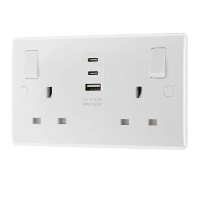 Double 13A Switched Socket with 15W USB A &  2 x C Charger Port Masterplug UK - Image 1 of 4