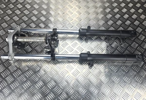 Honda CBR 125 JC39 Front Fork Set With Bridges 51500-KTY-D31ZA - Picture 1 of 21
