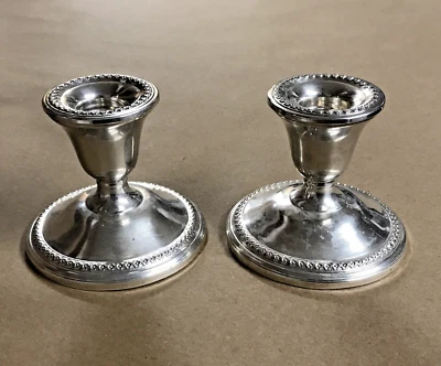 Par de candelabros antiguos Rogers 20115 esterlina .925 con peso 480 gr peso total Foto 1 de 4