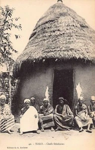 Togo - Fetish chefs - Publ. A.-A. Acolatsé 40 - - Togo - Chefs fétichistes - Ed. - Picture 1 of 2