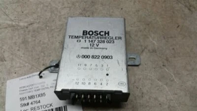  Mercedes-Benz 500SEL 1985 - Módulo controlador de temperatura - 0008220903 - R268044 Foto 1 de 3