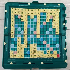 Spare Travel Scrabble Tile Magnetic Green Font Pocket Vintage Spear's Multibuy - Picture 1 of 8