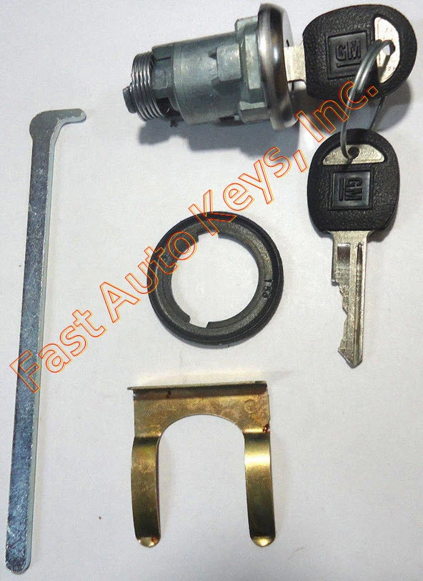 NUEVO Cilindro de llave de bloqueo de maletero/cubierta/bota cromado Pontiac GM con 2 llaves OEM a juego Foto 1 de 1