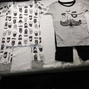 Carter's 4 pcs Pirate Snug Fit Cotton Pajama-Boys-Size 5-nNWT-Free Shipping! - Picture 1 of 6