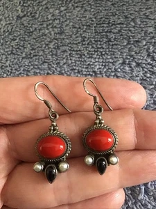 Pendientes colgantes de plata esterlina 925 de colección de piedra roja negros firmados India ABI - Imagen 1 de 6