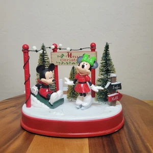 Disney Animated Musical Ice Skating Mickey & Minnie Mouse Christmas Light Up - Picture 1 of 7