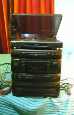samsung stereo compact disk system SCM-8250 - Image 1 of 4