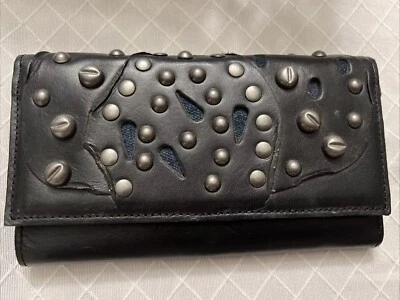 Cartera Terresa Patricia Nash Stud Link Negra Cuero Italiano Estilo P380143 Foto 1 de 4