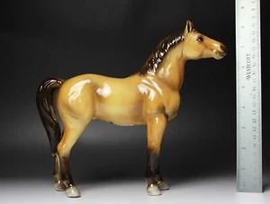 Estatuilla de porcelana de caballo marrón de 10" de largo semental de bahía estatua de gran tamaño Japón nueva - Imagen 1 de 10