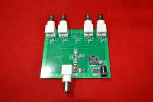 Amplificador de distribución RF 1-1300MHz - 4 vías, bajo ruido - Imagen 1 de 10