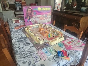 READ Vtg 1989 Mall Madness Electronic Board Game Milton Bradley Working Tested - Picture 1 of 24
