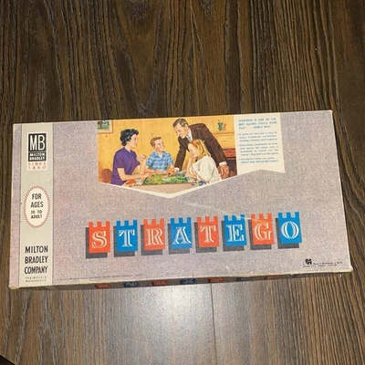 Vintage Stratego Game 1962 - Image 1 of 4