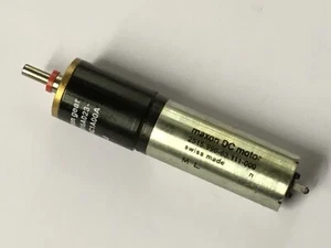  MAXON 12V DC MOTOR 15 mm Karosserie + GETRIEBE = 90 U/MIN NOS, Original Swiss-made. - Bild 1 von 5