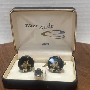 Vintage Swank Mens Cufflinks Tie Clip US Capitol Black Gold Dome Shaped - Picture 1 of 6