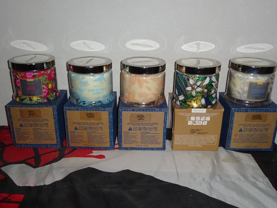 PARTYLITE   AU CHOIX  2  POTS  A  BOUGIE  3  MÈCHES  PLUSIEURS  SENTEURS" NEUF - Photo 1/4