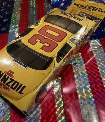 ORIGINAL MICHAEL WALTRIP 1992 TRAKS 25 CARD TEAM SET #30 CAR SHAPED BOX PENNZOIL - Image 1 of 4