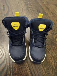 Nike Manoa Toddler Boots 10c Navy Yellow Sneakers EUC Boys - Picture 1 of 9