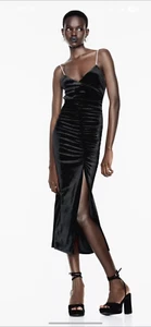 Nuevo con etiquetas Vestido Zara Terciopelo Cadena Correa Cuello en V Abertura Bodycon Midi Negro Para Mujer Talla M - Imagen 1 de 24