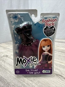 MGA Moxie Girlz Fashion Pack Outfit Vestiti Bambola Ragazze Adolescenti Nuovo Leggi!!!! - Foto 1 di 2