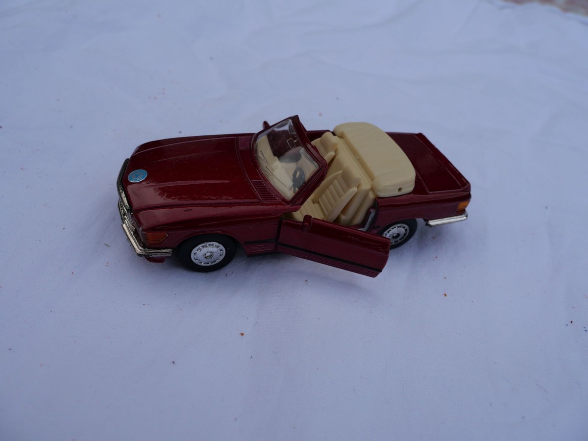 Modellauto 230SL Oldtimer 1:34-39 - Lizenzierte Die-Cast Miniatur In Schwarz