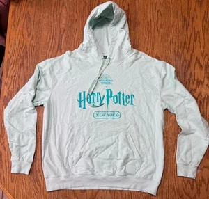 Wizarding World of Harry Potter New York Limited Edition Mint Hoodie Size Large - Picture 1 of 5