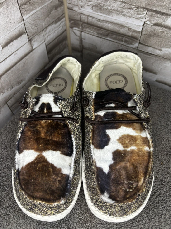 Zapatos Hey Dude Wendy con estampado de vaca para mujer talla 6 zapatos cómodos sin cordones Foto 1 de 4