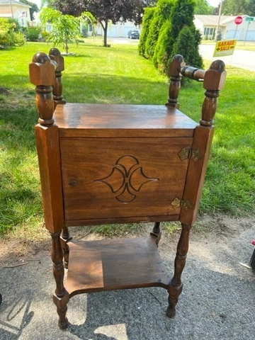 Antique Ideal Brand Smoker Cabinet 1 Door Wooden Smoking Stand Pipe Humidor Cover