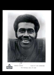 Fotografía autógrafa firmada por Charley Taylor de 8x10 - Imagen 1 de 2