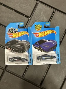 2 2014 Hot Wheels HW City Ferrari 458 Italia 35/250 Speed Team 1:64 Black & Blue - Picture 1 of 5