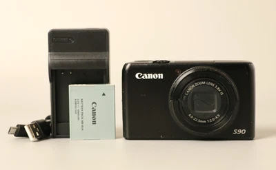 Canon PowerShot S90 10MP Compact Digital Camera Black w/Battery Japan Tested - Image 1 of 4
